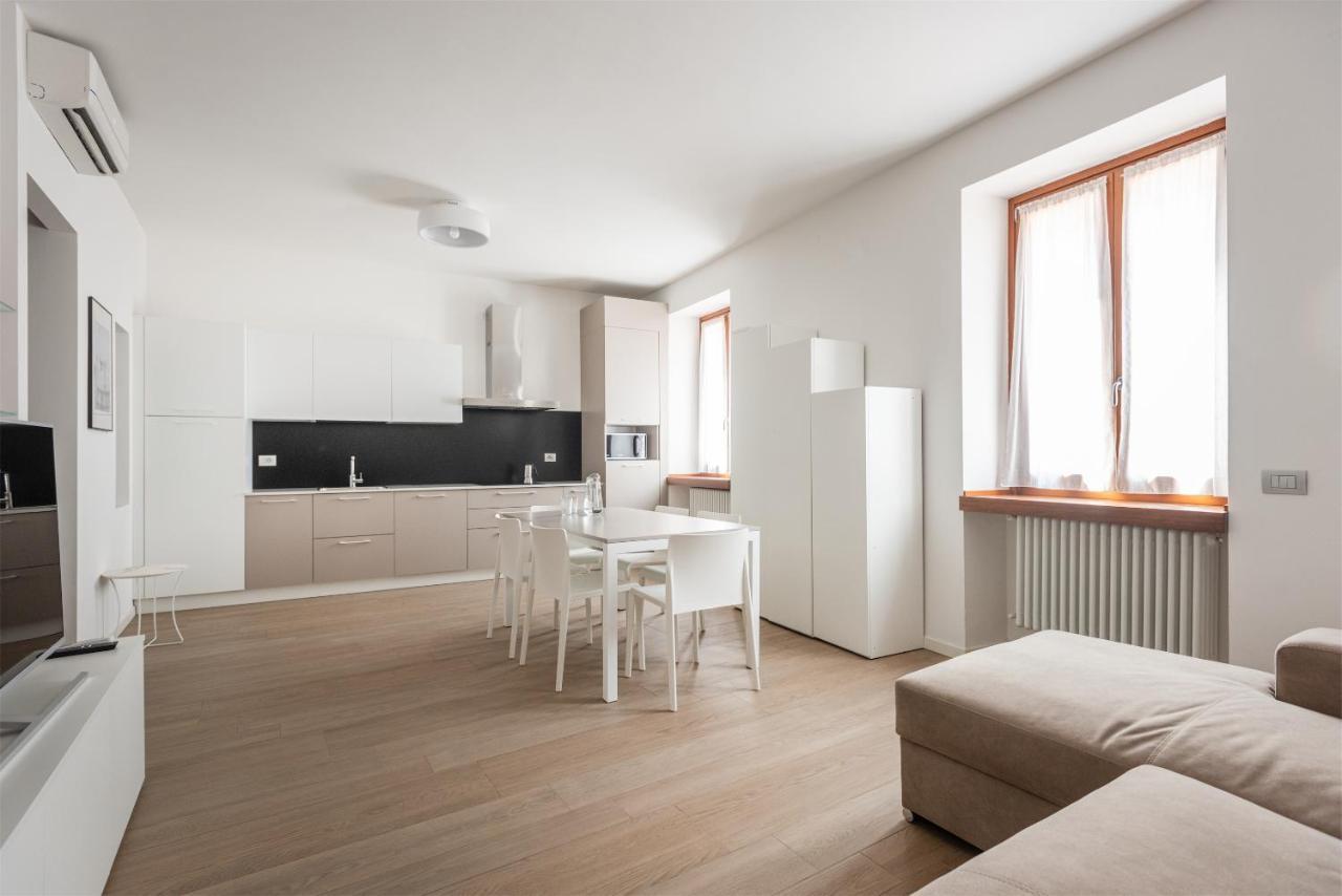 Casa Giulia Lägenhet Riva del Garda Exteriör bild