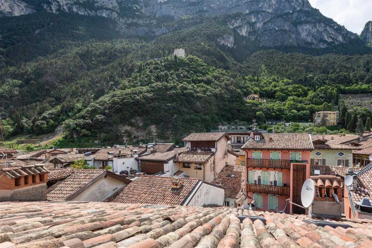 Casa Giulia Lägenhet Riva del Garda Exteriör bild
